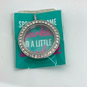 Origami Owl Large Silver Twist Open Living Locket w Clear White Crystals